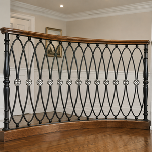 Rampe d'escalier en fer noir orné avec balustres à motifs floraux et main courante en bois pour un design de balcon intérieur luxueux - Product Image 3