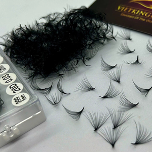 ขายส่งขนตาปลอมแบบพัดสำเร็จรูป 20D ฐานบาง 0.03 มม. ขนตาเมกะวอลลุ่ม แคชเมียร์ รับผลิตแบรนด์ส่วนตัว ผู้จัดจำหน่ายขนตา - Product Image 1