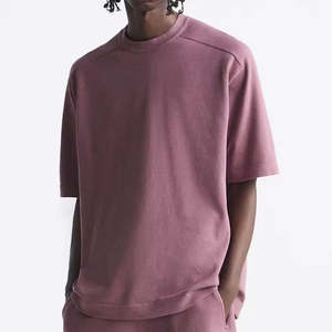 Camiseta de Hombre 100% Algodón, Corte Holgado, Estampada, de Alta Calidad, con Logotipo Personalizado, Secado Rápido, Transpirable, Disponible en Todas las Tallas - Product Image 4