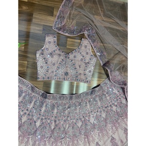 Ropa Tradicional China, Hermoso Lehenga Choli con Lentejuelas y Bordado de Dori para Fiestas y Festivales - Product Image 3
