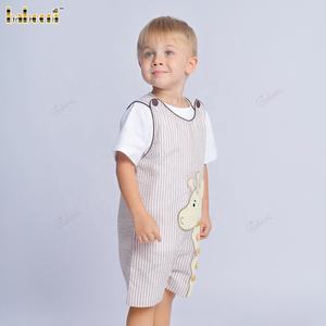 Ensemble short décontracté de luxe pour garçons, imprimé girafe brodé à la main, tissu en seersucker 100% coton, ODM OEM personnalisé, vente en gros - Product Image 4