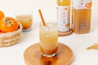 Boisson au malt traditionnelle coréenne Hongsigoong Premium avec du persimmon, boisson au riz fermenté sucré 1L 14,7 Brix