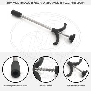 Pistola de Bolus Reutilizable de Acero Inoxidable Pequeña con 2 Copas Intercambiables (Blanco/Negro) de 9.5 Pulgadas, Empujador de Píldoras para Uso Veterinario en Ovejas - Product Image 5