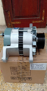 Alternador 55A 24V para 6D125-3 / 6D107 PC360-7 IC de Alta Eficiencia, Resistente a Vibraciones, Marca OEM/Aftermarket/NXA - Product Image 2
