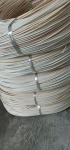 แกนหวายฟอกขาวคุณภาพสูงและไม้ไผ่ | ยืดหยุ่นและสามารถย้อมสีได้ | สำหรับงานหัตถกรรม เฟอร์นิเจอร์ และของตกแต่งบ้าน - Product Image 3