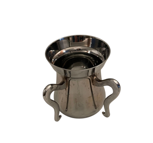 Taza de Lavado de Acero Inoxidable con Asa Esculpida de Alta Calidad, Elegante Recipiente Ritual Decorativo - Product Image 1