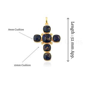 Colgante de Cruz Crucifijo con Corte Cojín de Zafiro Azul, Cobre Mohave y Turquesa, Chapado en Oro de 18K, Suministro para Fabricación de Joyería Cristiana - Product Image 6