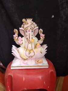Ganesh Statue from Makrana White Marble - Product Image 4