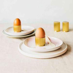 Support à œufs en laiton, design exclusif, 2 pièces, accessoires de cuisine élégants, best-seller, dernières nouveautés pour la maison - Product Image 3