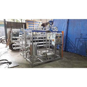 Remplisseuse et Bouteuse Automatique Compacte pour Liquides avec Écran Tactile pour Lignes de Production de Liquides - Vente en Gros Direct Usine Export - Product Image 2