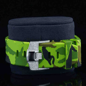 Bracelet de montre de luxe pour homme en acier inoxydable avec boucle diamantée 20 mm, motif camouflage vert et noir, mouvement à quartz, moissanite et saphir - Product Image 2