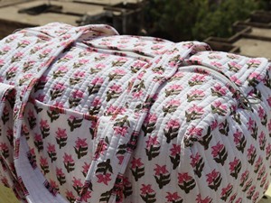 Indian <b>Handmade</b> Comfortable Cotton Quilted Duffle Bag Women Casual Travel Weekender Zipper Shopping Shoulder Bag - Product Image 2
