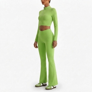 Conjunto de Ropa Deportiva para Mujer, Chaqueta Corta de Manga Larga, Leggings Ajustados de Cintura Alta, Ropa Deportiva para Yoga y Ejercicio - Product Image 6