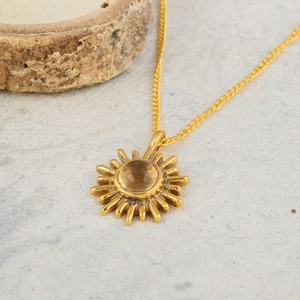 Collier Pendentif Soleil en Citrine Naturelle, Pierre de Naissance de Novembre, Plaqué Or 18K, Vente en Gros - Product Image 2