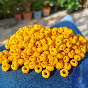 Perles imbriquées en coton jaune de 10-12 mm à centre ouvert pour macramé et bijoux, 200 pièces en gros - Product Image 3