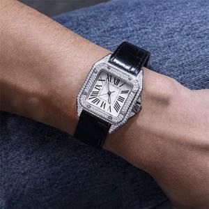 Reloj de Lujo Premium de Cuarzo y Aleación, Diseño Personalizado, Hecho a Mano, Unisex, con Diamantes Moissanite, Esfera con Agujas y Caja Plateada - Product Image 3