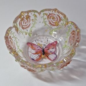 Grande coupelle décorative en résine avec finition brillante de qualité supérieure pour le rangement des fruits, la table centrale et la décoration intérieure - Product Image 1