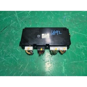 Equus a utilisé des ECU et des modules informatiques 954553N200 - Product Image 1