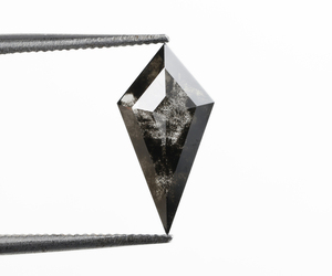 OM GEMS Diamante de laboratorio cultivado con corte Salt & Pepper de 1.15 Ct, único, hecho a mano, perforado con láser, suelto, personalizado, tipo Sal y Pimienta - Product Image 1