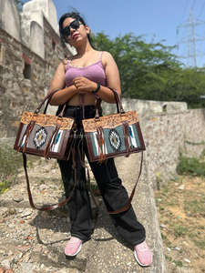 Nuevo 2024 diseñador de lujo a mano Tooled Saddle manta borla bolso de mano de alta calidad de cuero genuino bolsos de hombro cruzados para mujer - Product Image 4