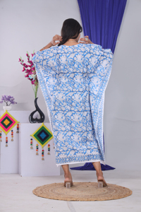 Robe Kaftan en Coton 100% à Imprimé Floral Bleu pour Femme, Coupe Classique, Longueur Genou, Manches Courtes, Col en V, Formelle d'Hiver, Respirante - Product Image 4