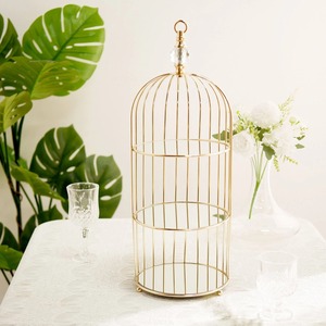 Elegante Soporte para Postres de Metal Dorado Clásico con Decoración Floral para Celebraciones de Cumpleaños, Bodas y Aniversarios - Product Image 6