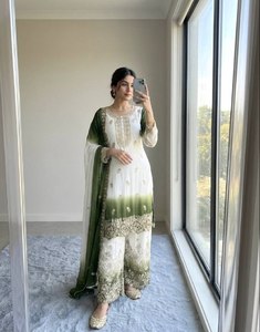 Ensemble haut, pantalon palazzo et dupatta en soie georgette bicolore blanc et vert pour femme, avec broderie et travail de diamants Jarkhan, tenue ethnique de soirée - Product Image 1