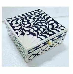 Caja de Regalo Rectangular de Madera con Incrustaciones de Hueso, Diseño Floral Personalizado, Ecológica, Moderna, al Mejor Precio - Product Image 3