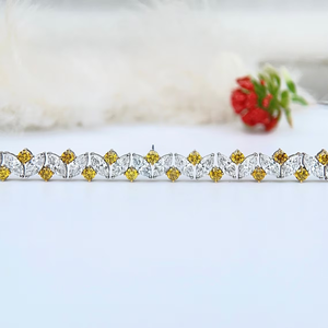 Pulsera de tenis de lujo para mujer con diamantes de moissanita VVS de corte marquesa y diamantes laterales redondos amarillos, pulsera de boda de plata - Product Image 2