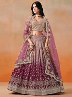 Lehenga violet brodé en organza, coupe trapèze, longueur ras du sol, avec crop top et dupatta, séchage rapide, idéal pour les demoiselles d'honneur