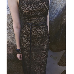Vestidos Elegantes para Mujer al por Mayor con MOQ Bajo, LUNARA CUTWORK COUTURE, Vestidos de Marca Privada, Vestido de Noche para Mujer - Product Image 4