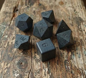 Dés en bois fiables et de haute précision, polyédriques, pour les marchés internationaux de jeux de société – Produit de jeu en gros - Product Image 5