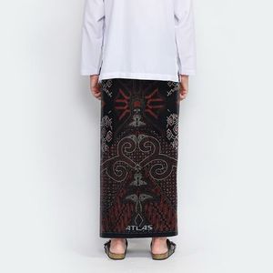 ATLAS Idaman Batik <b>Sarong</b> for Men - Product Image 2