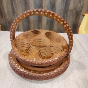 ตะกร้าใส่ขนมปังไม้ชีแชมงานฝีมือสุดหรู พร้อมลายทองเหลือง - ขายส่ง - Product Image 5