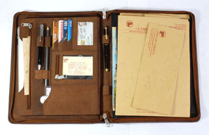 Organizador de Negocios de Cuero Genuino Premium, Portafolios de Cuero Personalizado para Viajes y Oficina, Venta al Por Mayor - Product Image 2