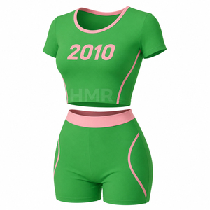 Conjunto Deportivo de 2 Piezas HMR Sorority Sisterhood, Top Corto Verde y Pantalones Cortos de Ciclismo con Ribete Rosa - Product Image 5
