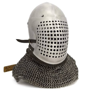 Casque en acier lisse avec une visière arrondie entièrement perforée avec un motif en grille de trous de ventilation circulaires et un aventail intégré - Product Image 1