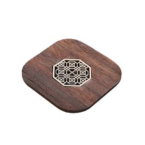 Dessous de verre en bois d'acacia gravé sur mesure avec support en bois Dernier design Tapis et tampons de style classique - Product Image 6