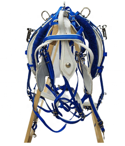 Arnés para Caballo Azul y Blanco de Enganche Rápido con Accesorios de Acero Inoxidable y Gancho Totalmente Intercambiable - Product Image 1