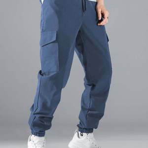 Pantalones Cargo Holgados Deportivos de Lona de Moda al por Mayor, de Alta Calidad, con Cordón Elástico, Personalizados, 100% Poliéster, de Secado Rápido, con 6 Bolsillos para Hombre - Product Image 4