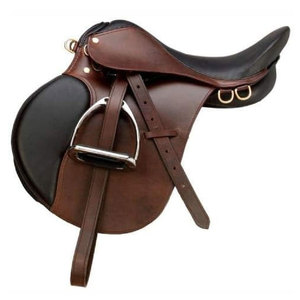 Silla de Montar Ajustable con Asiento Ergonómico y Construcción de Cuero Resistente para el Rendimiento Ecuestre Diario - Product Image 1