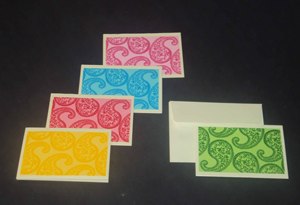 Sobres de Regalo Premium de Papel Kraft para Bodas, Invitaciones, Eventos, Ligeros, Colores Variados, Venta al Por Mayor, OEM, Exportación - Product Image 2