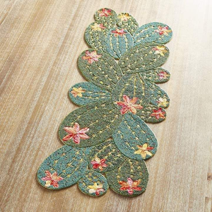 Camino de Mesa Moderno con Bordado de Cuentas y Diseño de Plantas, Hecho a Mano, Ecológico, Reutilizable, de Tela de Poliéster, Personalizable - Product Image 3