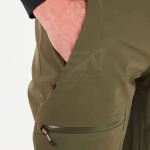 Pantalones de esquí ligeros y flexibles con material elástico para un movimiento fácil en actividades en la nieve. - Product Image 4