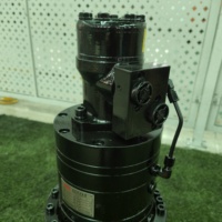 Réducteur de vitesse planétaire PEKA Bonfiglioli série 305 avec moteur hydraulique pour pompe à béton épaississeur