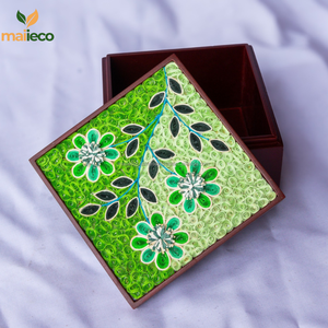 Boîte-cadeau de bijoux de Quilling de papier de motif carré fait à la main pour l'emballage de collier de bracelet de pendentif du Vietnam - Product Image 1