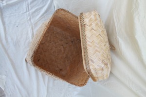 ถาดรองน้ำผักตบชวาสานด้วยมือด้ามจับสบายสำหรับห้องนอนห้องนั่งเล่นห้องน้ำ - Product Image 3