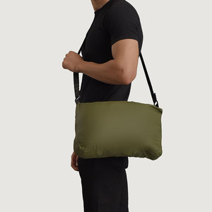 Veste matelassée à capuche pour homme, couleur vert olive, fermeture éclair, coupe-vent, manteau d'hiver décontracté, coupe régulière, couleur unie, rembourrage en polyester - Product Image 2