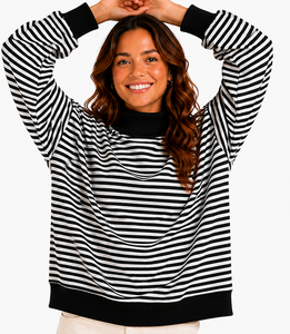 Sudadera Premium Personalizada para Mujer con Cuello Alto, Hecha de 100% Algodón, con un Tacto Ligero y Comodidad Transpirable - Product Image 6