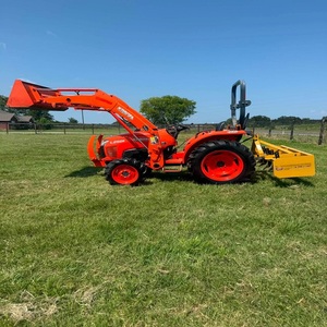 Tracteur Kubota L2501 pour un travail agricole efficace avec une puissance diesel fiable, une construction durable et une maniabilité facile pour l'agriculture - Product Image 2